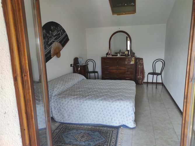 Sant’Omobono Terme, in meravigliosa contrada storica, porzione di casa pluribalconata Sant'Omobono Terme