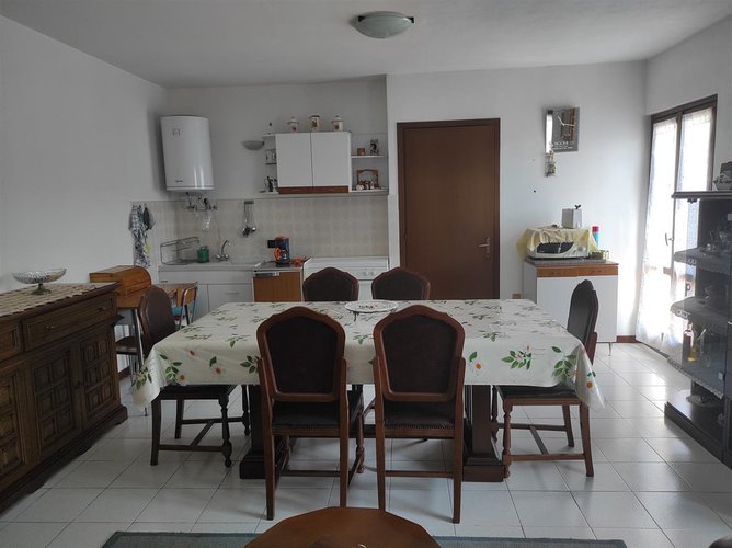 Sant’Omobono Terme, in meravigliosa contrada storica, porzione di casa pluribalconata Sant'Omobono Terme