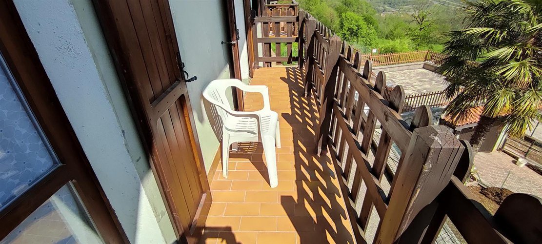 Sant’Omobono Terme, in meravigliosa contrada storica, porzione di casa pluribalconata Sant'Omobono Terme