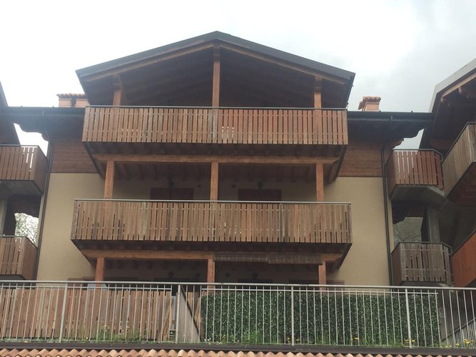 RESIDENCE CON PISCINA! Serina