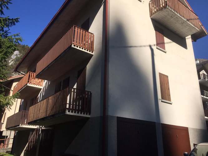 PIAZZATORRE - PANORAMICO E IMMERSO NEL VERDE! Piazzatorre