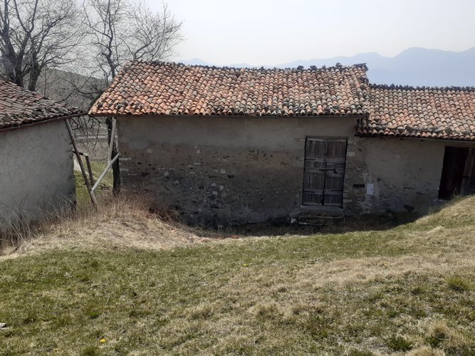 VISTA DA URLO!!! Dossena