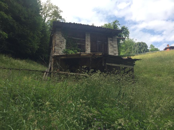 TRANQUILLO E IMMERSO NEL VERDE!! Camerata Cornello