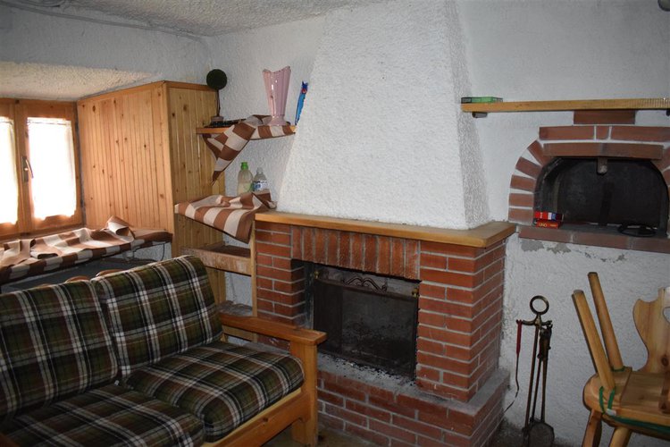 Costa Serina in grazioso borgo, per amanti natura, passeggiate, introvabile casetta montana con giar Costa Serina