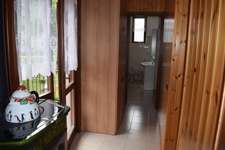 Serina immerso nel verde, in casa d’epoca, alloggio con giardino privato Serina