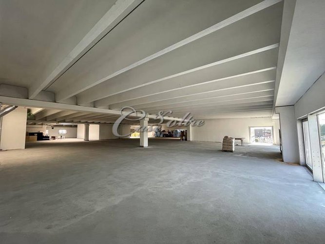 Locale Commerciale Novedrate