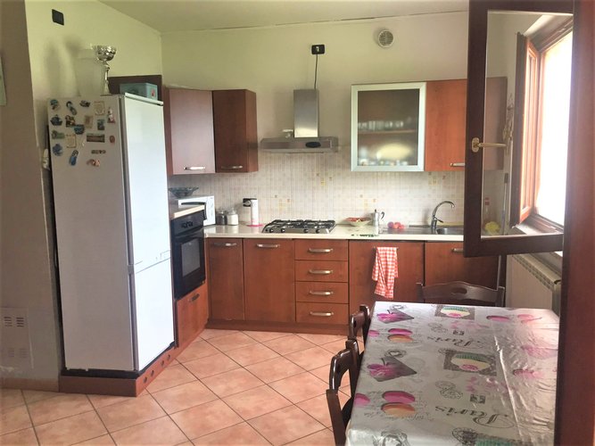 VILLETTA SINGOLA! Sant'Omobono Terme