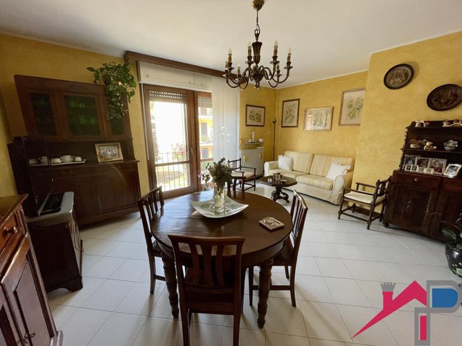 Trilocale con box e cantina Cisano Bergamasco