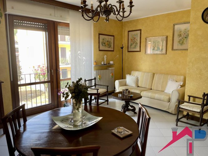 Trilocale con box e cantina Cisano Bergamasco