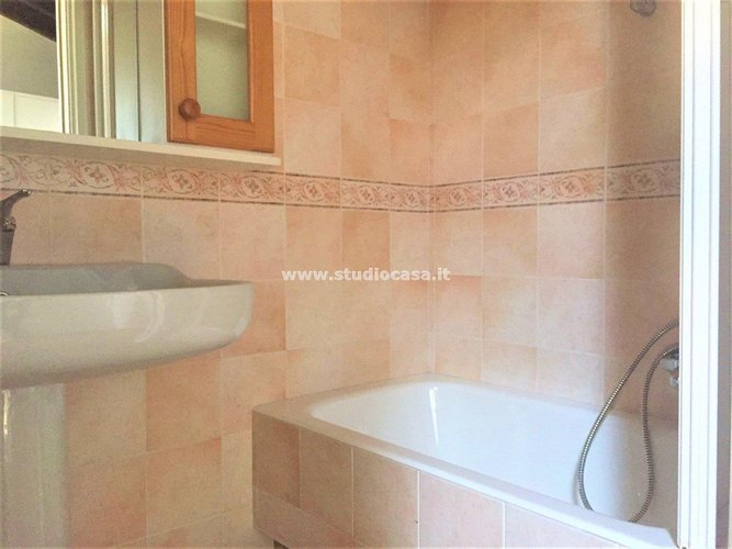 TIPO VILLETTA IN ZONA CENTALISSIMA!! Piazza Brembana