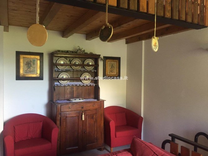 ASSOLUTAMENTE UNICA...E GUARDA CHE VISTA!!! Piazzatorre