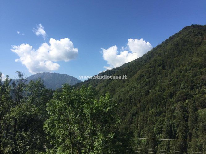 ASSOLUTAMENTE UNICA...E GUARDA CHE VISTA!!! Piazzatorre