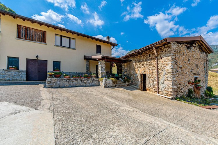 Rustico/Casale/Corte Albino