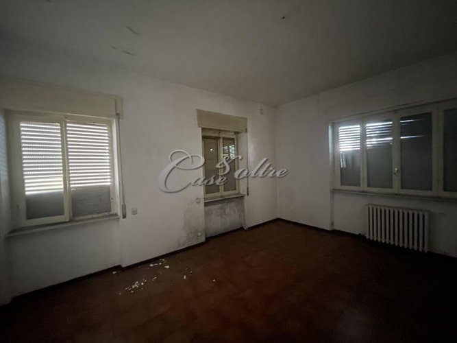 Stabile/Palazzo Cantù