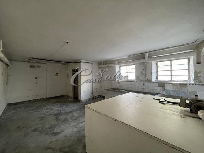 Stabile/Palazzo Cantù