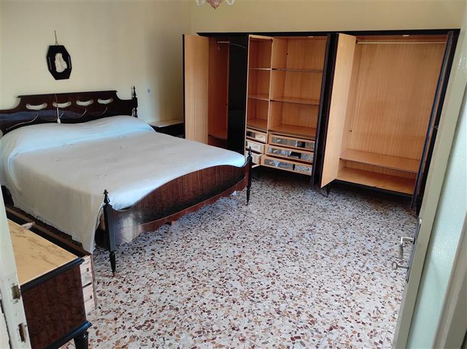 Sant’Omobono Terme adorabile appartamento con giardino e piccolo rustico Sant'Omobono Terme