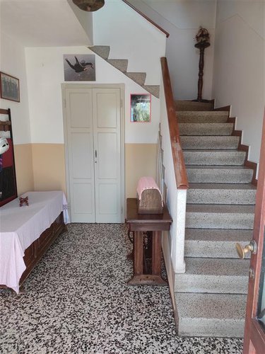 Sant’Omobono Terme adorabile appartamento con giardino e piccolo rustico Sant'Omobono Terme