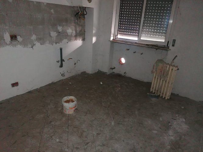 APPARTAMENTO AL PIANO TERRA CON POSTO AUTO E CANTINA Turate