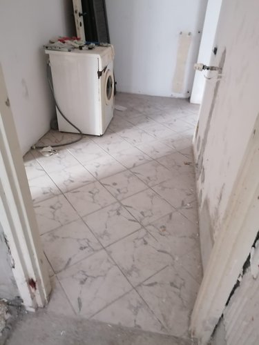 APPARTAMENTO AL PIANO TERRA CON POSTO AUTO E CANTINA Turate