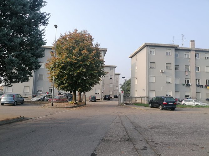 APPARTAMENTO AL PIANO TERRA CON POSTO AUTO E CANTINA Turate