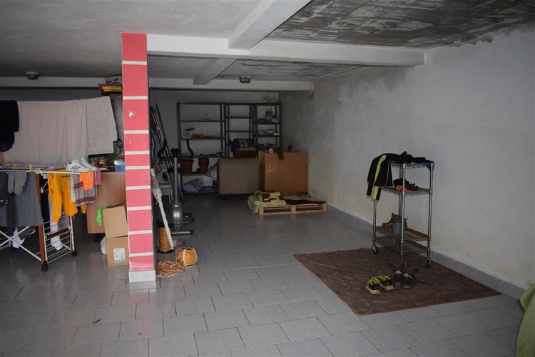 Aviatico ottimo indipendente trilocale con ampie terrazze, cantina e box Aviatico