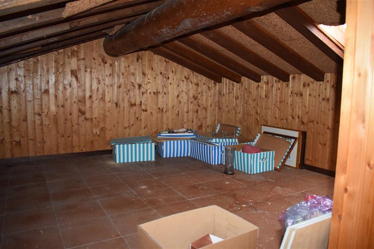 Aviatico ottimo indipendente trilocale con ampie terrazze, cantina e box Aviatico