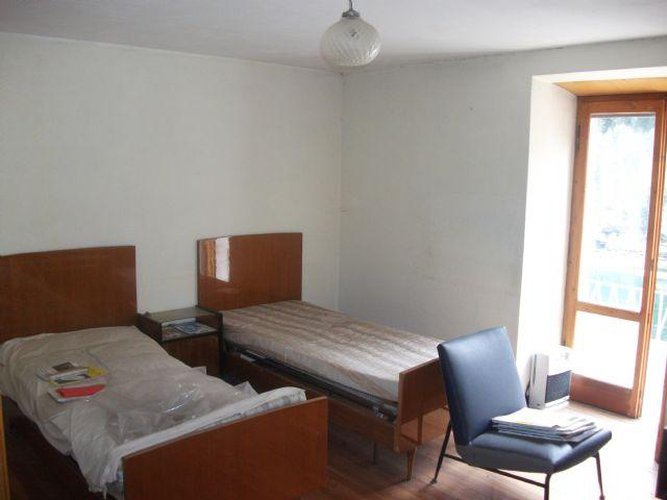 Studio Casa propone Porzione Casa a Carona Carona