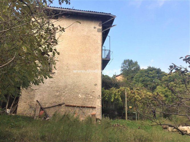 ZOGNO - RISERVATO AGLI AMANTI DELLA NATURA E DELLA TRANQUILLITA'! Zogno