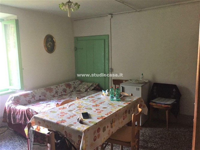 ZOGNO - RISERVATO AGLI AMANTI DELLA NATURA E DELLA TRANQUILLITA'! Zogno