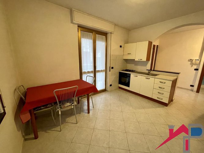 Ambivere ampio bilocale Ambivere