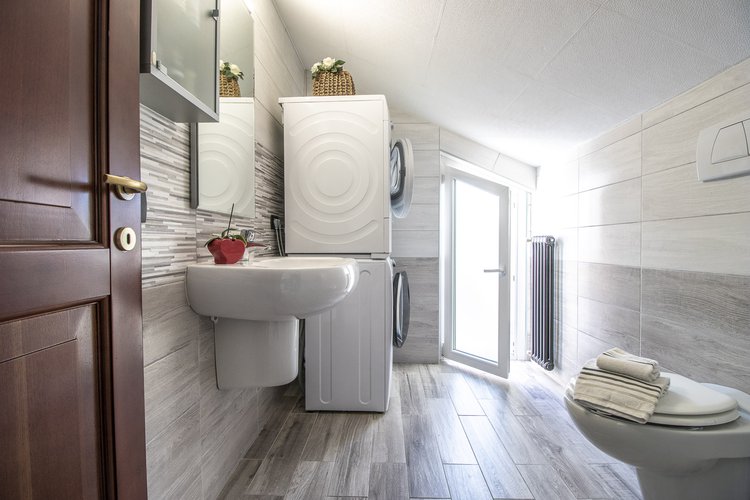 ATTICO CON BOX DOPPIO Olgiate Comasco