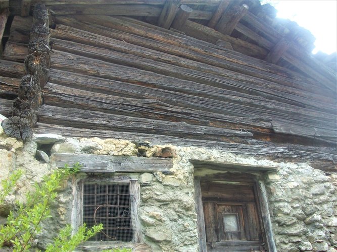 CARATTERISTICO RUSTICHETTO! Valleve