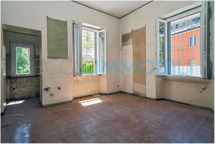 CASA LIBERTY INDIPENDENTE CON TERRAZZO Lecco