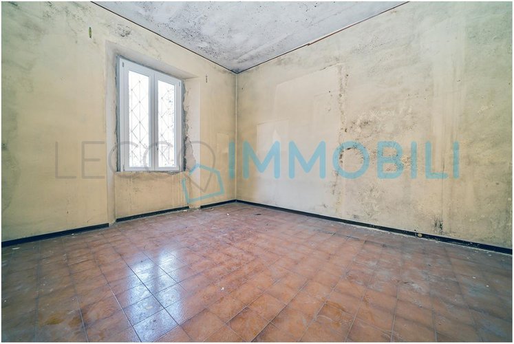 CASA LIBERTY INDIPENDENTE CON TERRAZZO Lecco