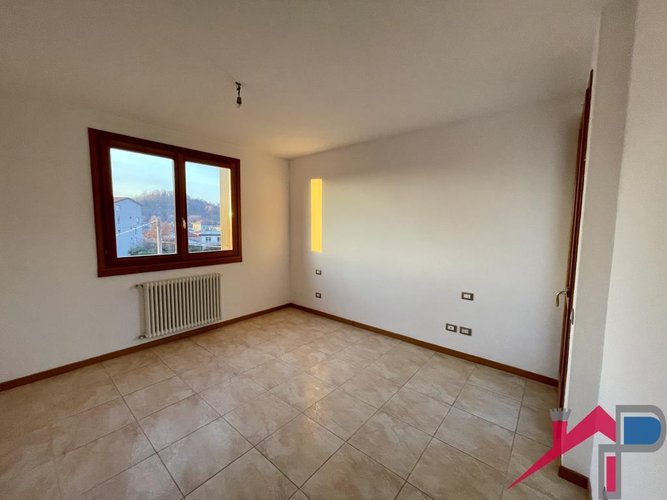 Ampio Quadrilocale recente costruzione Cisano Bergamasco