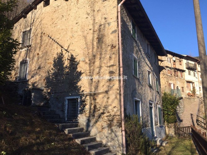 VISTA MOZZAFIATO. . SOLE DALLA MATTINA ALLA SERA! Valtorta