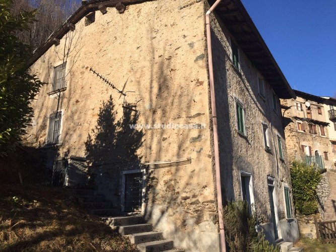 VISTA MOZZAFIATO. . SOLE DALLA MATTINA ALLA SERA! Valtorta