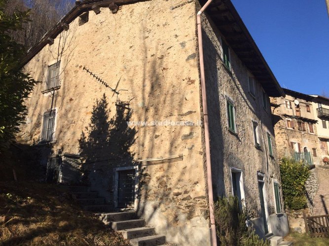 VISTA MOZZAFIATO. . SOLE DALLA MATTINA ALLA SERA! Valtorta