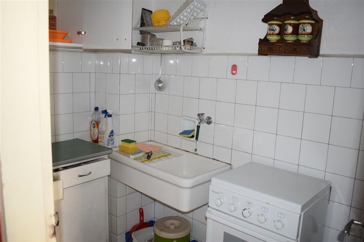 Serina centralissima e strategica, ottima soluzione su tre livelli con cantina e corte esclusiva Serina