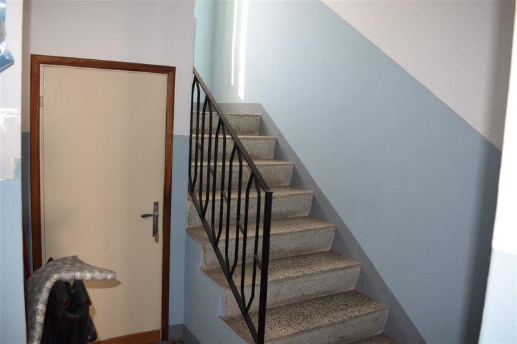 Serina centralissima e strategica, ottima soluzione su tre livelli con cantina e corte esclusiva Serina