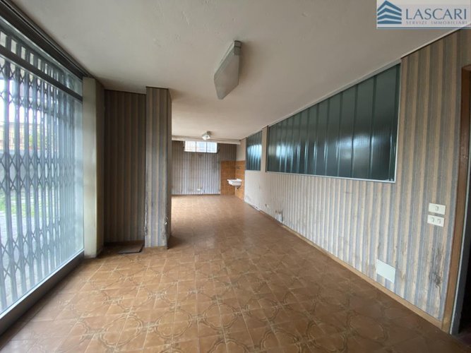 Magazzino - Rif. 2537