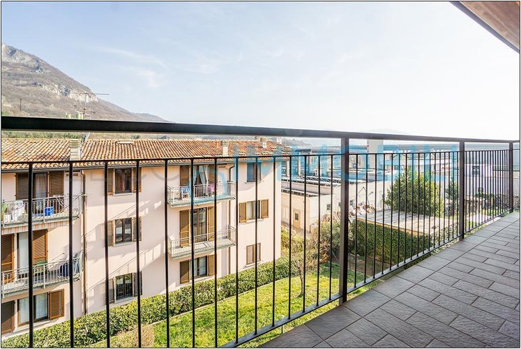 QUADRILOCALE SU DUE LIVELLI Civate