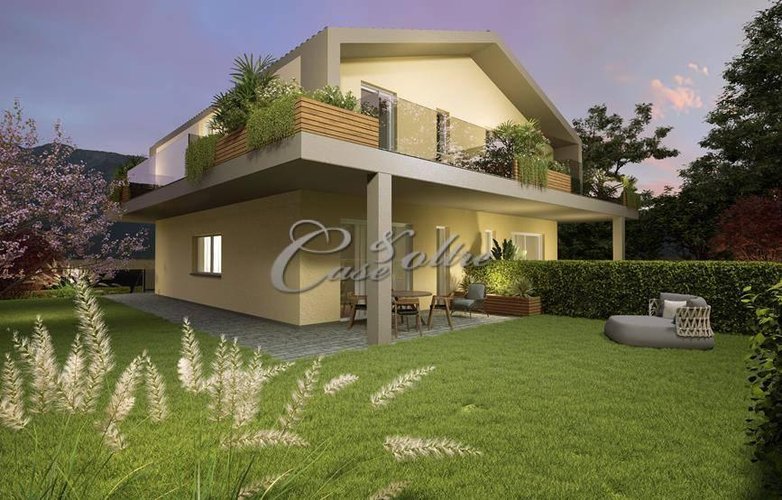 Villetta bifamiliare Cermenate