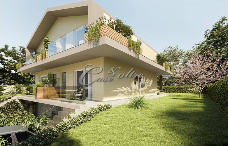 Villetta bifamiliare Cermenate