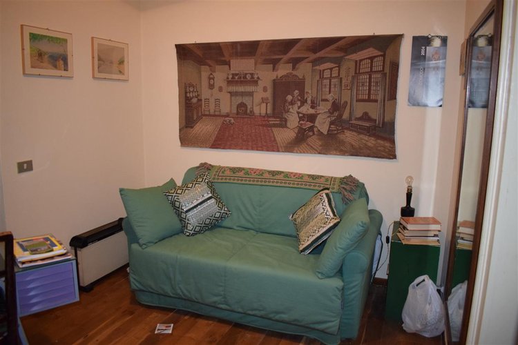 Oltre il Colle zona esclusiva, in parco secolare, trilocale con camino, cantina e box Oltre il Colle