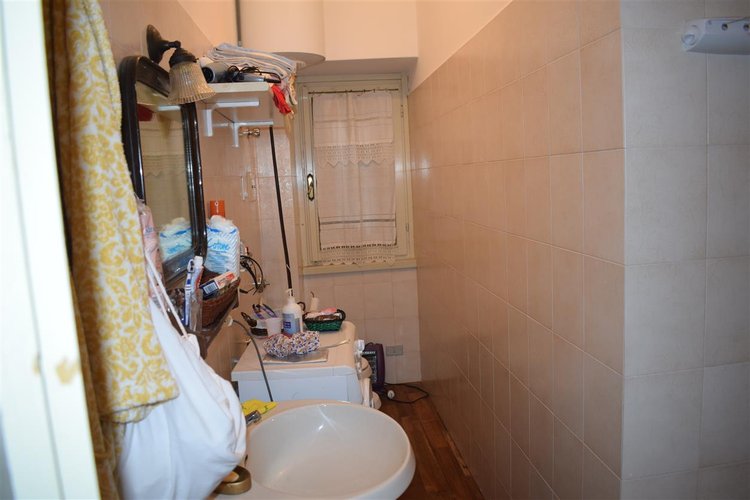 Oltre il Colle zona esclusiva, in parco secolare, trilocale con camino, cantina e box Oltre il Colle