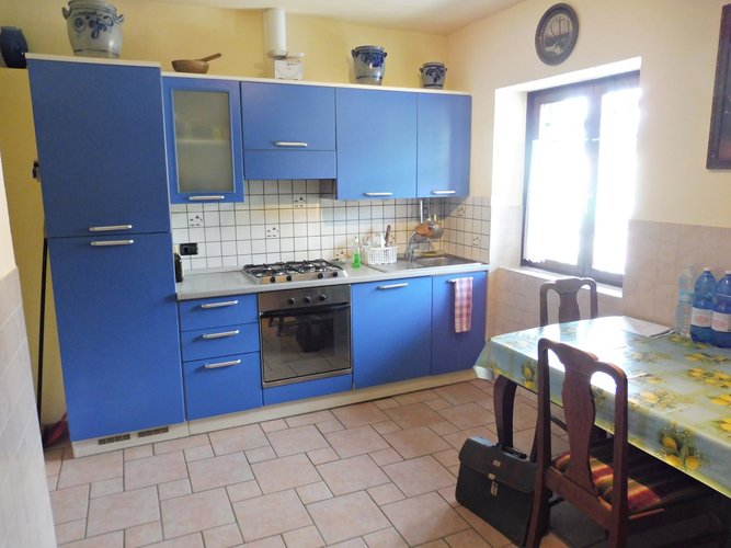 SPAZIOSO BILOCALE RIATTATO A NUOVO