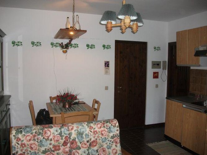 Studio Casa propone Bilocale a Oltre Il Colle Oltre il Colle