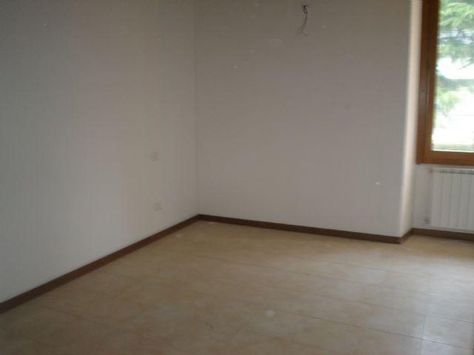 Studio Casa propone Trilocale a Zogno Zogno