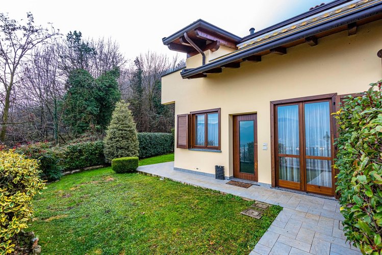 Villa a schiera Albino